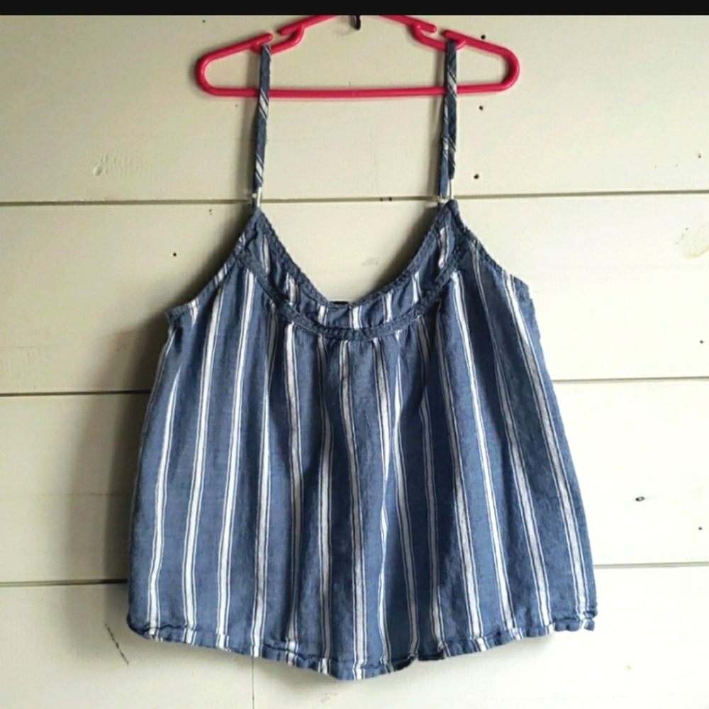 ABERCROMBIE AND FITCH TOP WITH ADJUSTABLE STRAPS
